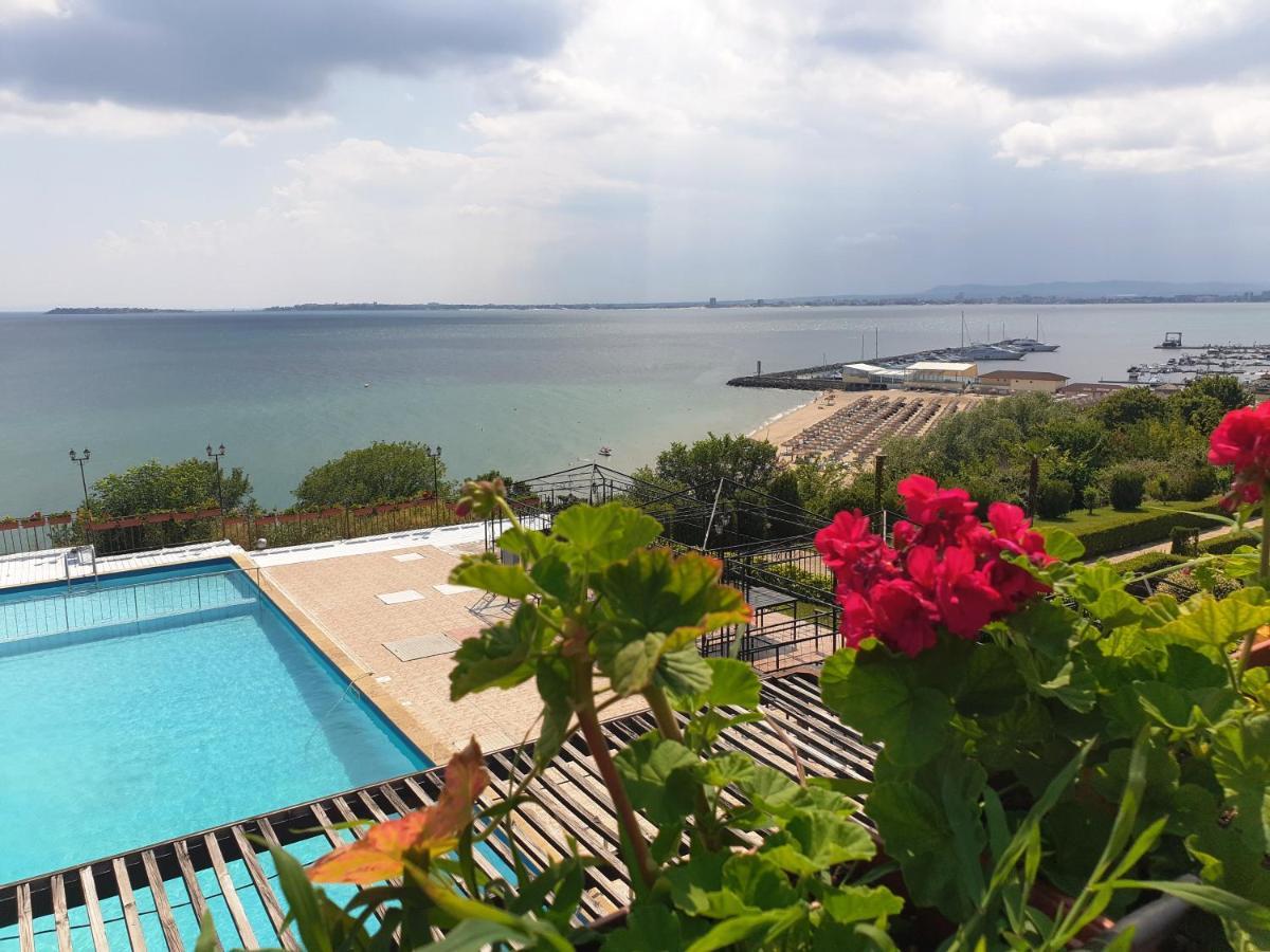 Dolce Vita Apart Complex Aparthotel Sveti Vlas Exterior photo
